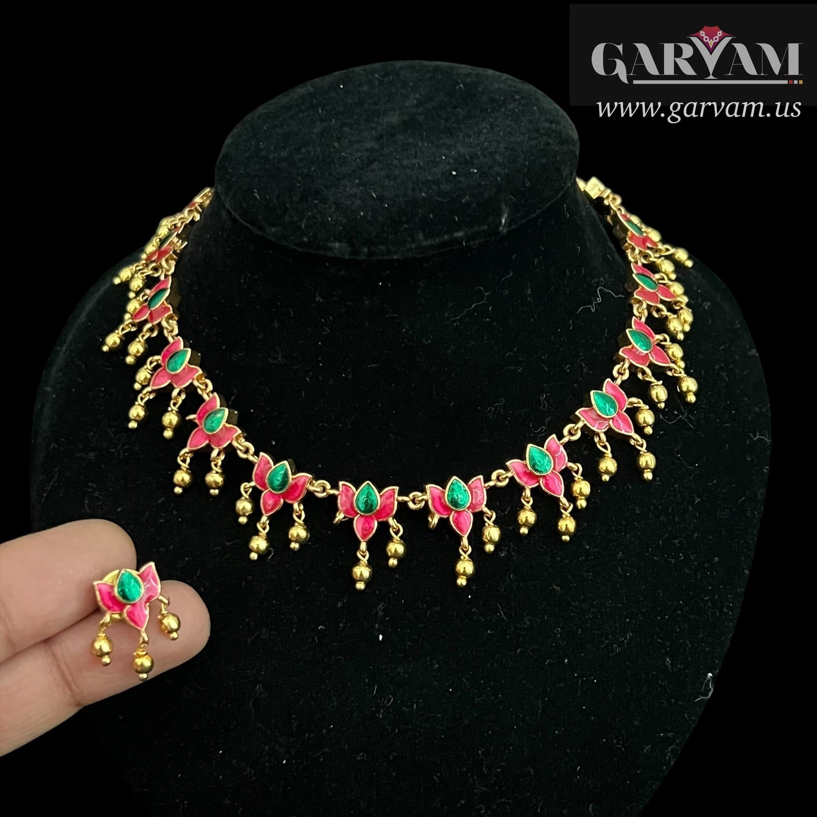 Ahana Necklace